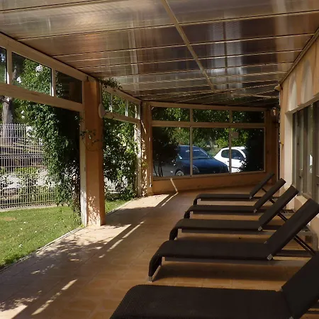 Les Pavillons Du Golfe Hotel