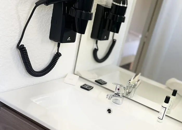 Les Pavillons Du Golfe Hotel