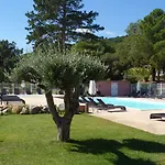 Hotel Les Pavillons Du Golfe 3*