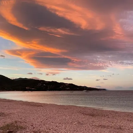 Les Pavillons Du Golfe 3* Favone