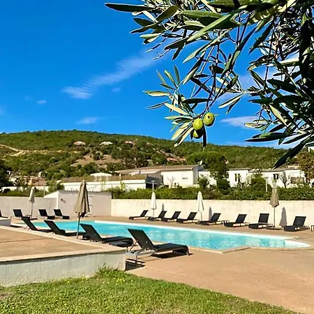 Hotel Les Pavillons Du Golfe 3*