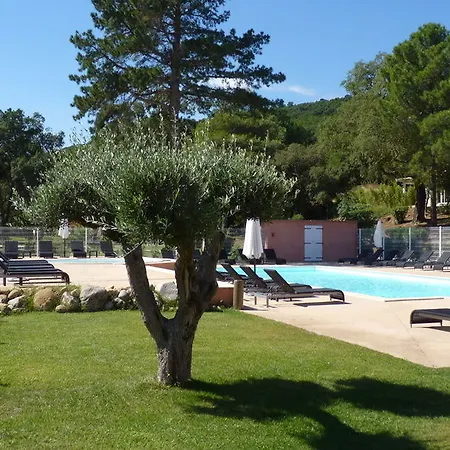 Les Pavillons Du Golfe 3* Favone