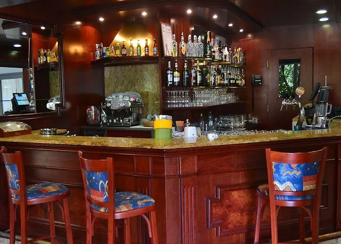 Les Pavillons Du Golfe Favone