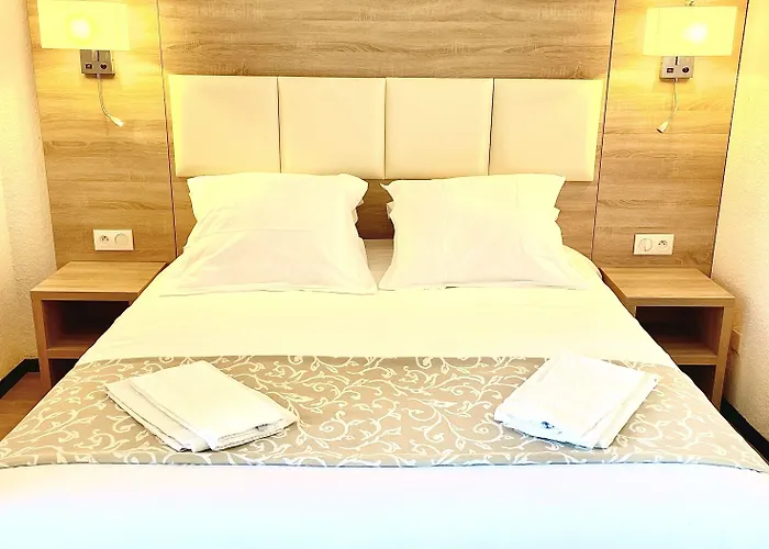 Les Pavillons Du Golfe Hotel Favone